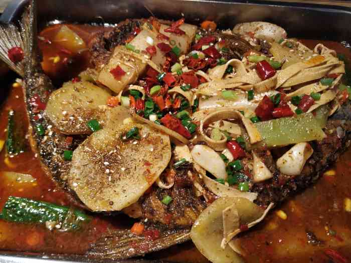 豪情夜宵城(迎宾店)-"是的,我又来了,加班后饿得难受~这家生意.