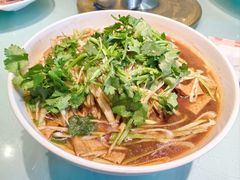-吴记酱骨炖菜馆(康安路店)