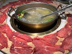 -牛人日志·鲜牛肉骨汤火锅(万科里瑧店)