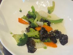 -那家老院子东北菜·饺子·小鸡炖蘑菇(艳华街店)