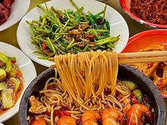 -老三样·旧食新味(绿地店)