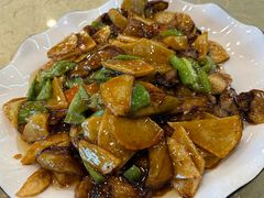 地三鲜-三八饭店(南京路店)