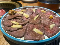 -炼火烤肉店
