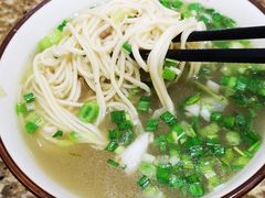 -磨沟沿老字号牛肉面·清真(金港城店)