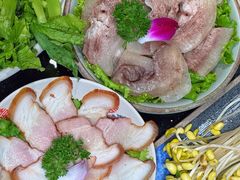 -山城鼎重庆老火锅(西安钟楼店)