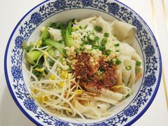 油泼扯面-西安特色面馆(吉兆营店)