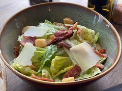 凯撒沙拉加烟熏三文鱼-OGGI TRATTORIA PIZZERIA(深业上城店)