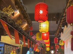 -头上红煨盐鸡·非遗院子餐厅