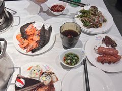 -领鲜活海鲜榴莲自助火锅(东门店)