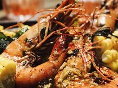 惹味胡椒虾配烤玉米-CHILLAX轻乐时(侨建·Hi City店)