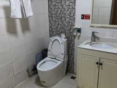 -雅住连锁酒店(琉璃场地铁站店)
