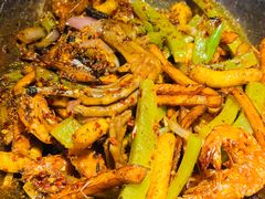 -嘎嘎鸭下巴·爆辣干锅(明教寺店)