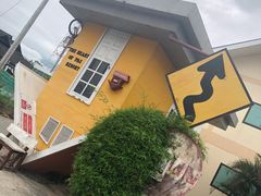-倒立小屋