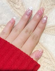 -UGIRL有个美甲