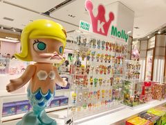 -泡泡玛特POPMART(国金街店)