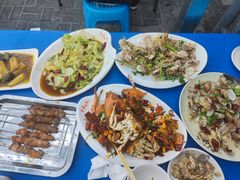 -老东镇啤酒屋海鲜加工·蒸汽海鲜·海鲜烧烤(台东店)