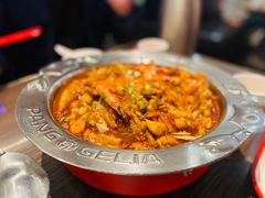 -胖哥俩肉蟹煲(湖滨银泰in77店)