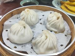 爆汁牛肉汤包-老新隆牛肉锅贴(新街口店)