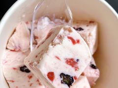 海盐芝士草莓-汴梁徐先生厚切炒酸奶