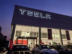 -TESLA 特斯拉(北京南四环中路特斯拉中心)