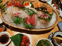-花和海鲜自助(梅江店)