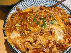 日式关西风牛肉滑蛋饭-沼津港渔市(宏伊国际广场店)