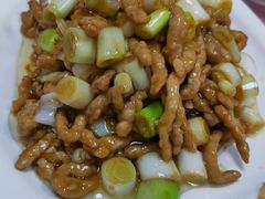 -洪霞餐馆