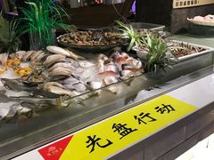 -海吃海喝海鲜烤肉餐厅