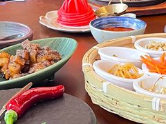 -包整·丝娃娃(一览甲秀楼风景店)