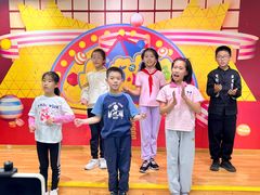-蓝话筒·少儿成人演讲口才·主持朗诵·戏剧表演(大华第一坊店)
