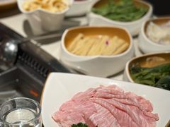 -海底捞火锅鲜切牛肉主题店(长寿路店)