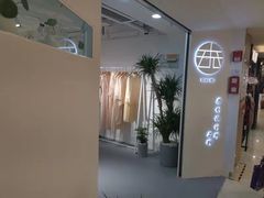 -广州白马服装市场