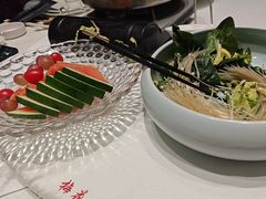 -梅花香里大酒店(郁金香路店)