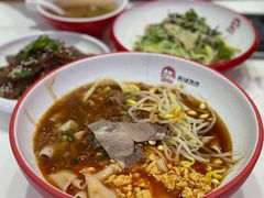 三合一biangbiang面-西域伙伴清真牛肉面(中盛店)