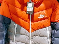 -NIKE上海青浦换季优惠店