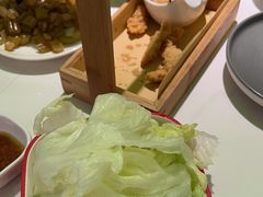 -洪氏嗨捞·广东猪肚鸡·椰子鸡火锅(西咸万象城店)