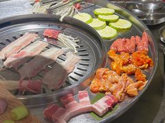 -哈哈碳都·牛肋条无限自助烤肉(宝龙店)