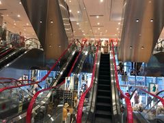 -优衣库(深圳万象天地旗舰店)