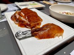 酥不腻烤鸭-小大董·烤鸭(观景餐厅·南京西路店)
