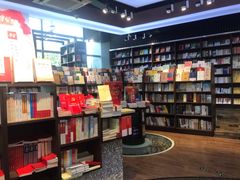 -新华书店白鹿书肆(市府路店)