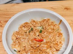 -山河屯铁锅炖·非遗东北菜(南山店)