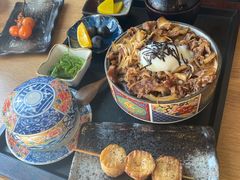 温泉蛋牛肉饭-小隐(淮海路店)