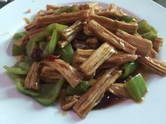 -吉同饭店(绿地·香榭丽公馆店)