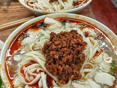 -小谭豆花(西大街店)