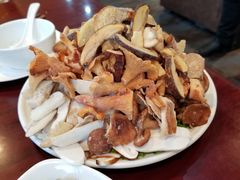 -野菌皇海景野生菌火锅(滨海大道店)