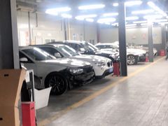 -上海宝信宝马4S店
