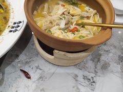 -渔语鱼新川菜Bistro(万象天地店)