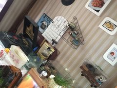 -Rabbit Cafe私房西餐甜点咖啡(栖霞路店)