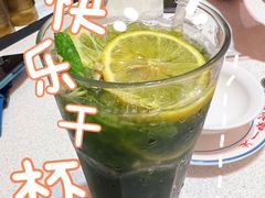-潮庭港式茶餐厅·熊仔奶茶(同济广场店)