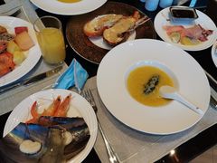 -万达瑞华酒店美食汇自助餐厅(楚河汉街店)